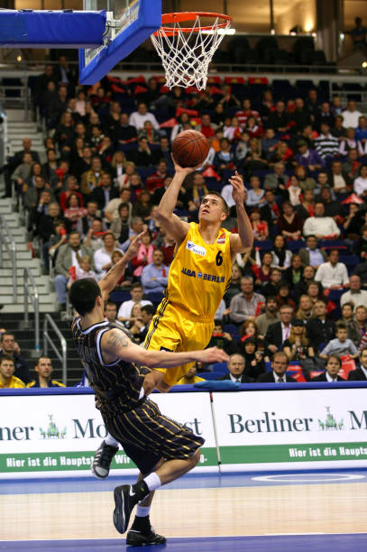 韦世豪或被 韦世豪或被